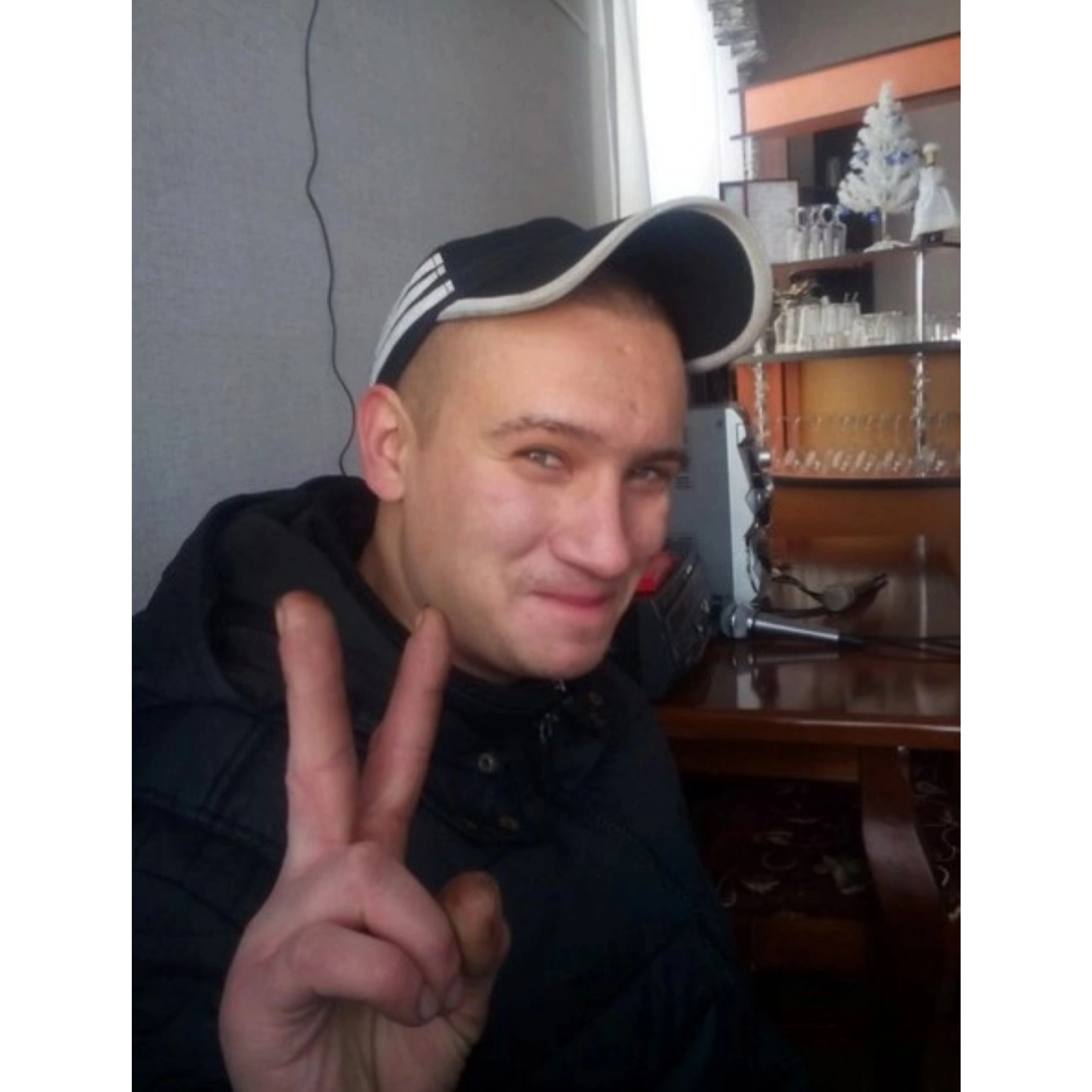 Добреля Максим