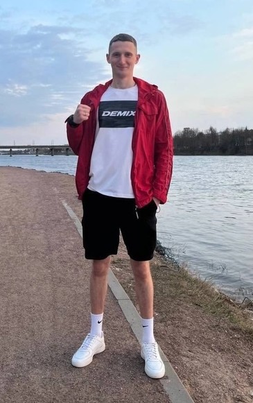 Лазарев Владислав